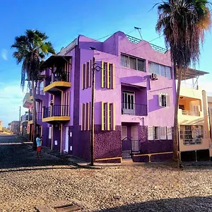Bed & Breakfast Opensky, São Filipe